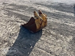Back of used Bucket